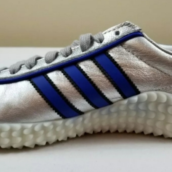 Adidas - Picture 3 of 5